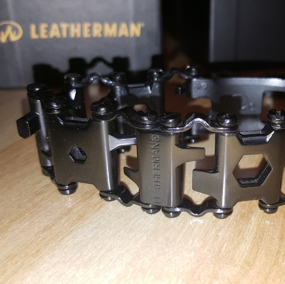 Leatherman Tread Multi-Tool 29 in 1 Bracelet